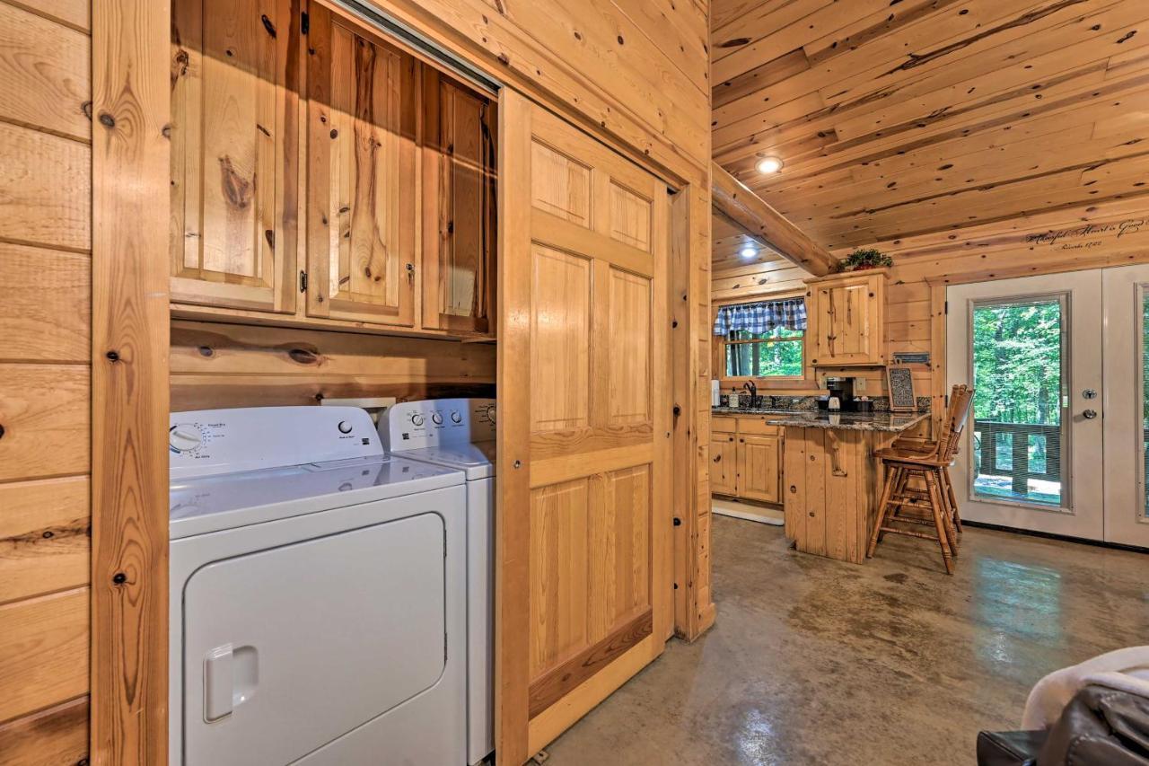 Broken Bow Azalea House - Forest Gem With Hot Tub! Exterior photo