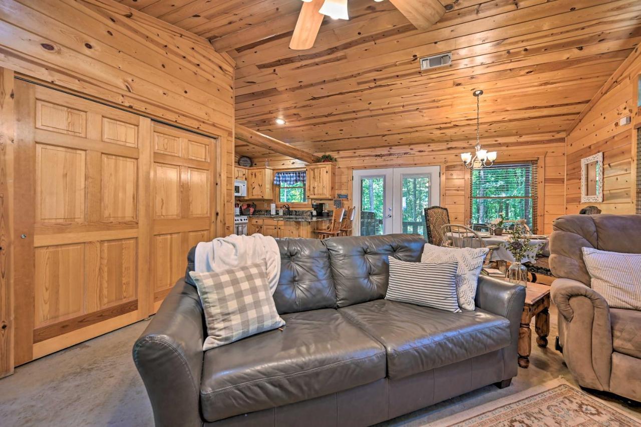 Broken Bow Azalea House - Forest Gem With Hot Tub! Exterior photo